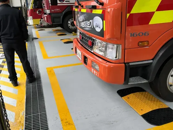 보도블럭+경계석 동시 시공